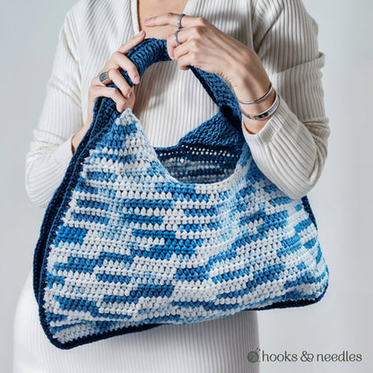 Two-Tone Bag Crochet Pattern