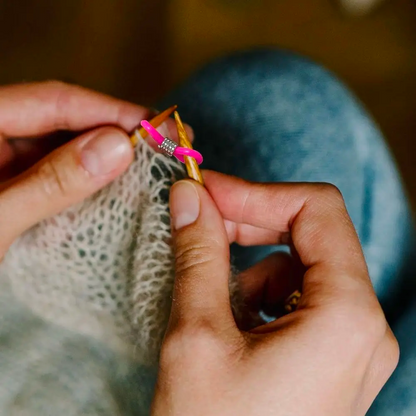 Knitting Needle Holder 16pcs