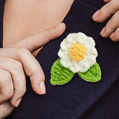Crochet Flower Brooch Kit 4pcs