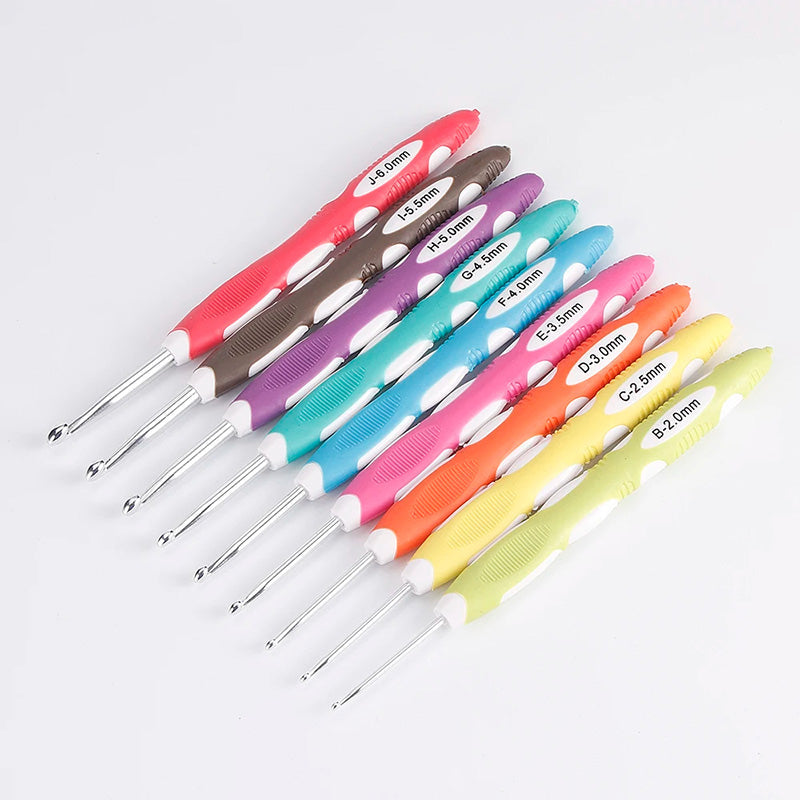 Crochet Hook Set 9 Pcs with Soft Grip Handles