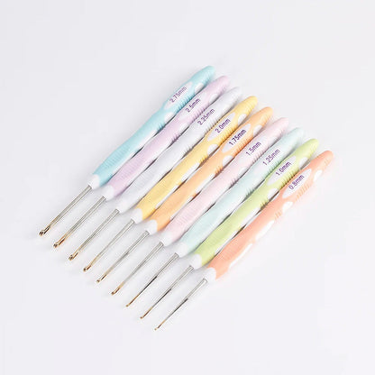 Crochet Hook Set 9 Pcs with Soft Grip Handles