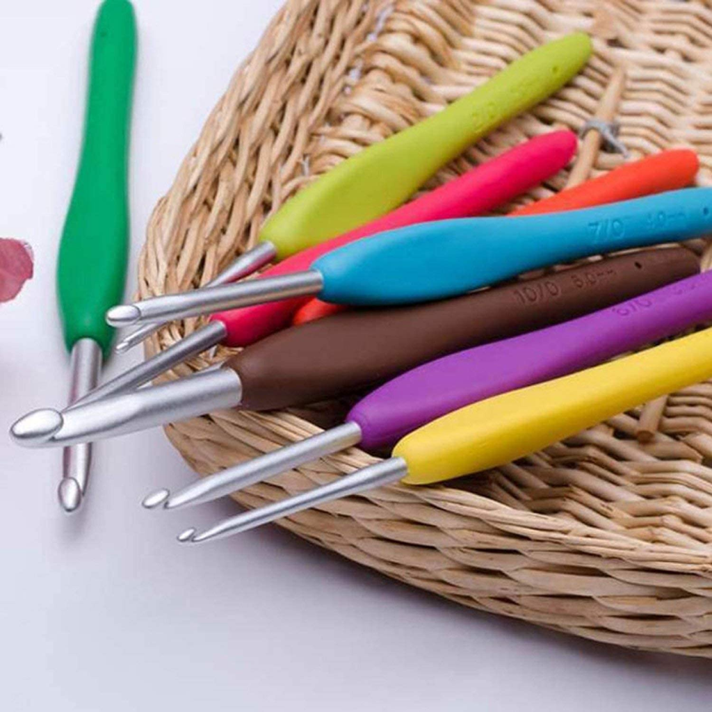 Ergonomic Crochet Hook Set 9 Pcs